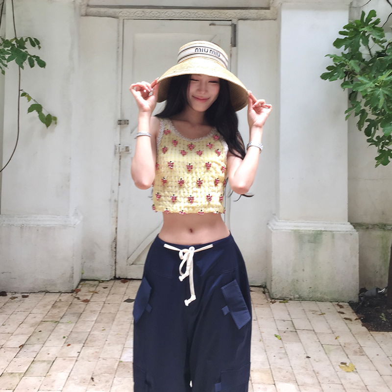 Boamarket典藏系列 黄色上衣女夏季新款高级感小香风质感吊带背心