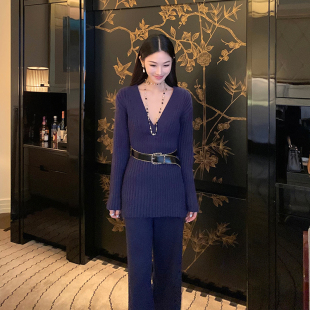 Boamarket 藏青v领毛衣百搭收腰修身显瘦气质长袖针织连衣裙短裙