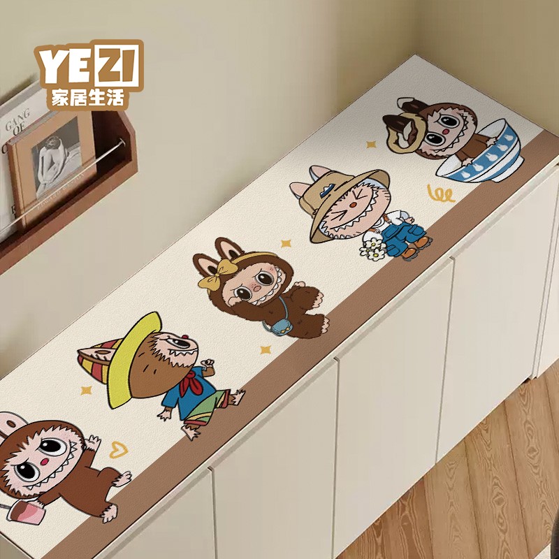 可爱卡通LABUBU玄关边柜免洗桌垫