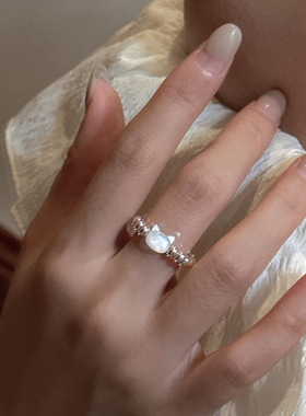 S925纯银韩版小众设计感猫咪母贝串珠戒指女ins风弹力绳时尚指环