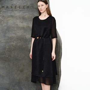 Maseley/玛塞莉春夏新款时尚休闲优雅气质通勤连衣裙女