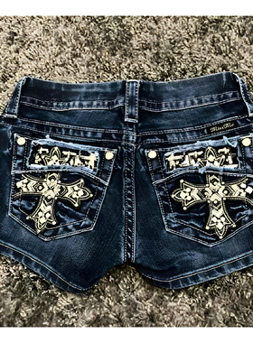 女士美式复古修身刺绣紧身显瘦牛仔短裤Embroidered Denim Shorts