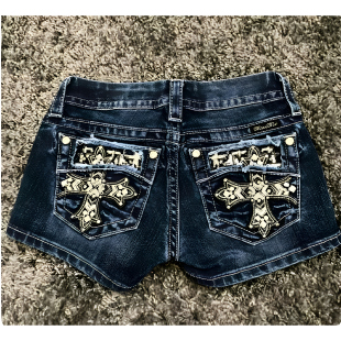 女士美式复古修身刺绣紧身显瘦牛仔短裤Embroidered Denim Shorts