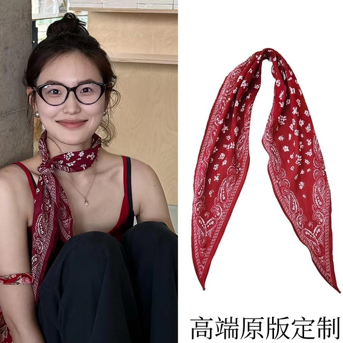 夏日新款甜酷风红色碎花小丝巾脖子配饰田园风小方巾围巾简约百搭