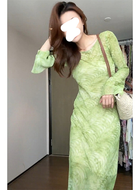 法式复古气质名媛女神范茶歇裙夏季新款微胖绿色印花长袖连衣裙