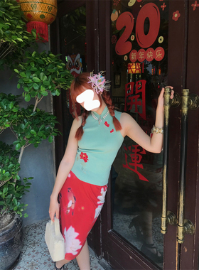 复古时尚气质减龄优雅风绿色印花立领无袖上衣配花鸟半裙新款套装