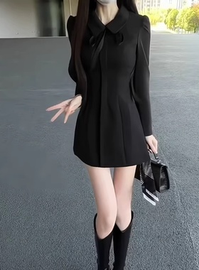 微胖千金风黑色翻领长袖连衣裙女新款时尚收腰显瘦通勤优雅气质裙