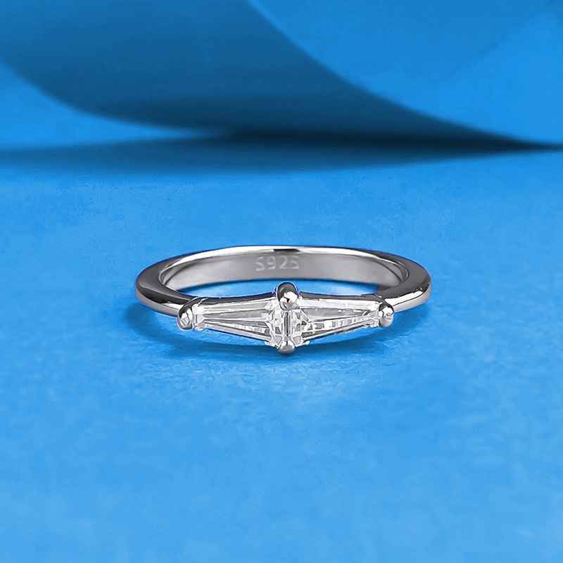 辉之翼珠宝S925银新款迷你梯方戒指女简约个性细薄叠戴戒指经典款