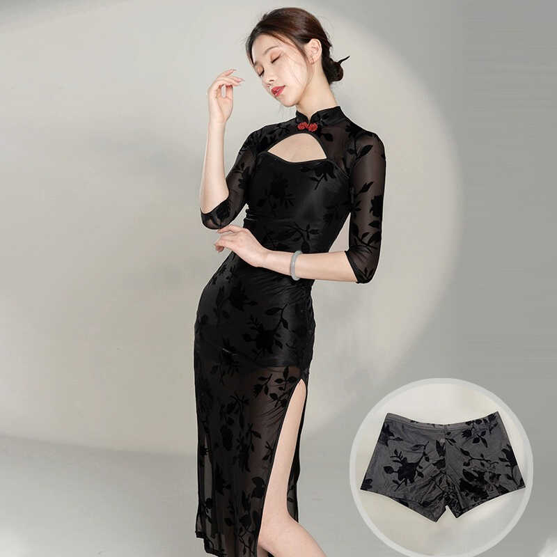 身韵显瘦民族风中国舞蹈服