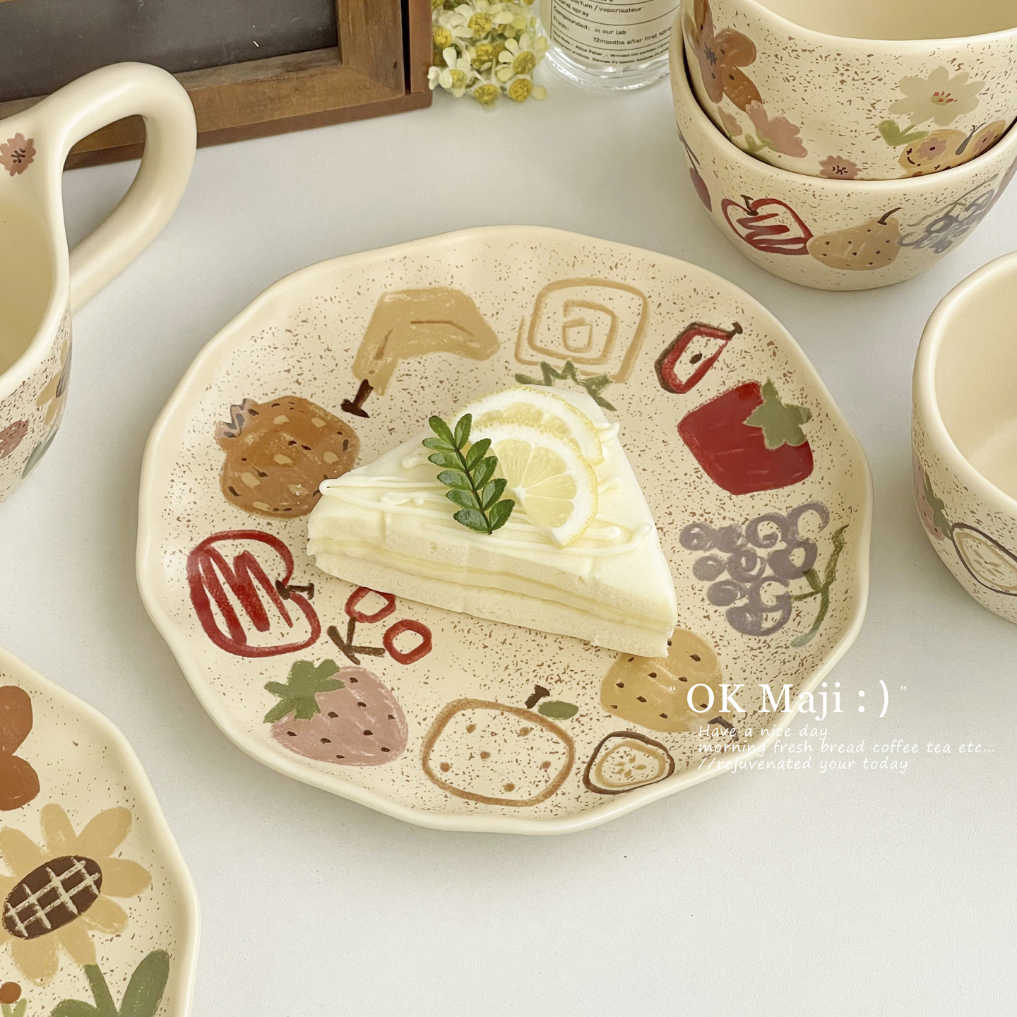 漂亮高颜值陶瓷复古甜品盘