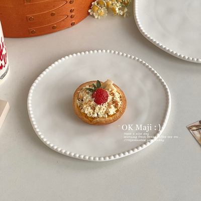 白色高级感陶瓷西餐盘子