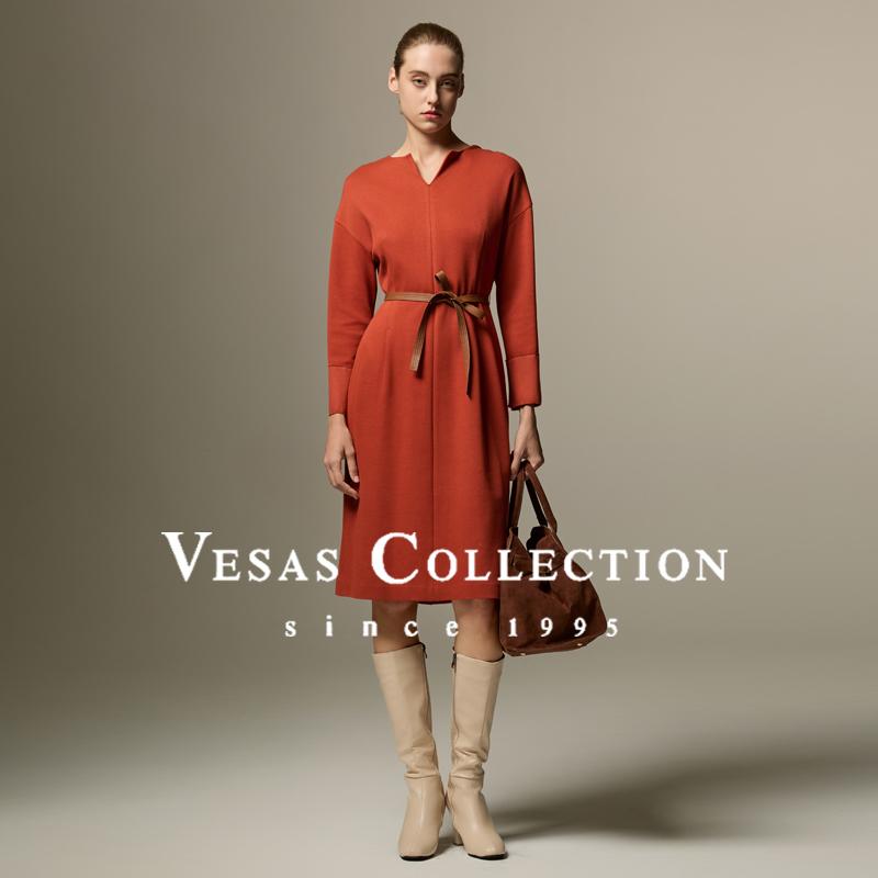Vesas Collection D1236 设计师款UV领长袖连衣裙