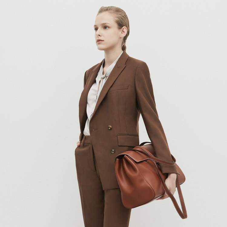 唯尚女装西服 秋季新款法式高智设计感西服外套气质职业通勤西装