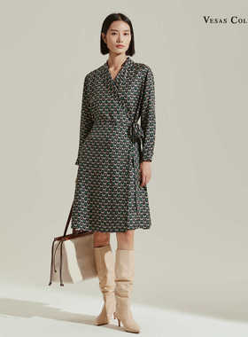 vesas collection D1381 墨绿色 印花连衣裙