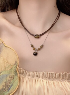 复古项链女气质choker皮革虎眼石轻奢小众颈链叠戴中式毛衣链配饰