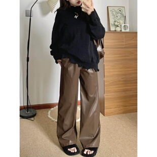 2026年高腰垂感休闲直筒宽松显瘦PU皮阔腿裤 不易变形春季 胖mm皮裤