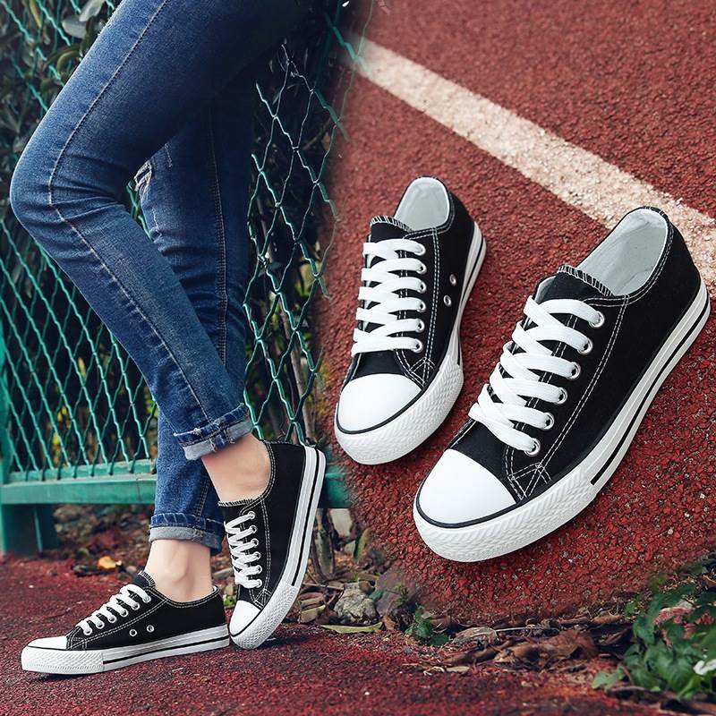 Canvas shoes, female student small white shoes帆布鞋女款夏季