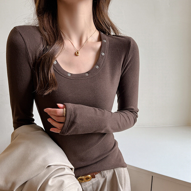 W美式大圆领长袖t恤女2026新款设计感小众德绒螺纹铆钉打底衫上衣，保暖内衣，搜酷衣阁
