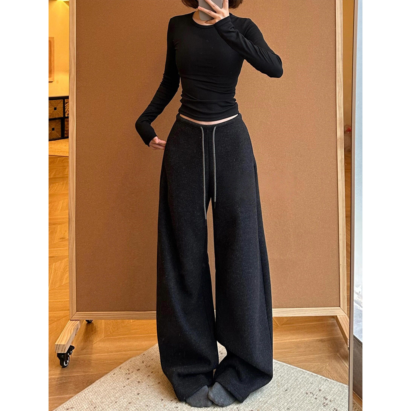 黑色加厚香蕉卫裤女秋冬季2026新款低腰显瘦阔腿裤宽松加绒弯刀裤，女装休闲裤，搜酷衣阁