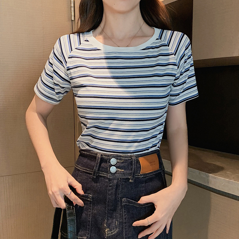 夏季彩虹条纹短袖t桖新款修身法式锁骨圆领内搭半袖上衣ins女装潮，女装T恤，搜酷衣阁