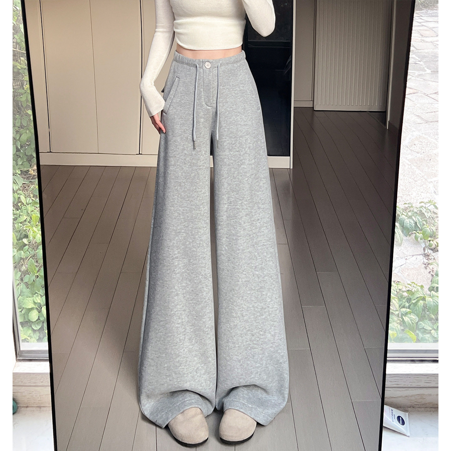 浅灰色加绒阔腿糯米裤女秋冬新款慵懒垂感老钱风直筒加厚西装卫裤，女装休闲裤，搜酷衣阁