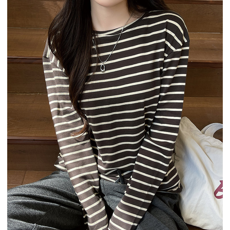 条纹长袖t恤女202秋5新款韩版宽松显瘦休闲内搭时尚圆领打底衫,保暖内衣,搜酷衣阁 条纹长袖t恤女202秋5新款韩版宽松显瘦休闲内搭时尚圆领打底衫,保暖内衣,搜酷衣阁