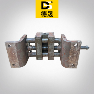 钢筋直螺纹滚丝机台钳套丝机台钳滚丝机钳口板牙夹具滚丝机配件
