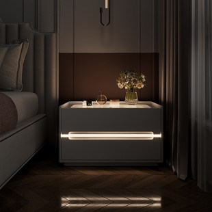 大尺寸70公分床头柜床边柜卧室奶油风白色智能高端带灯50cm收纳柜