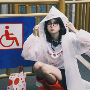女式 抗暴雨雨披女生成人可爱 小个子质量好 一次性雨衣2024年新款