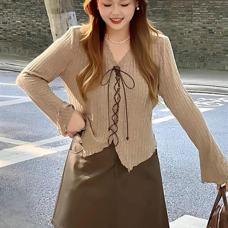 大码胖mm韩系复古V领长袖T恤女装2025新款秋季显瘦内搭打底衫上衣