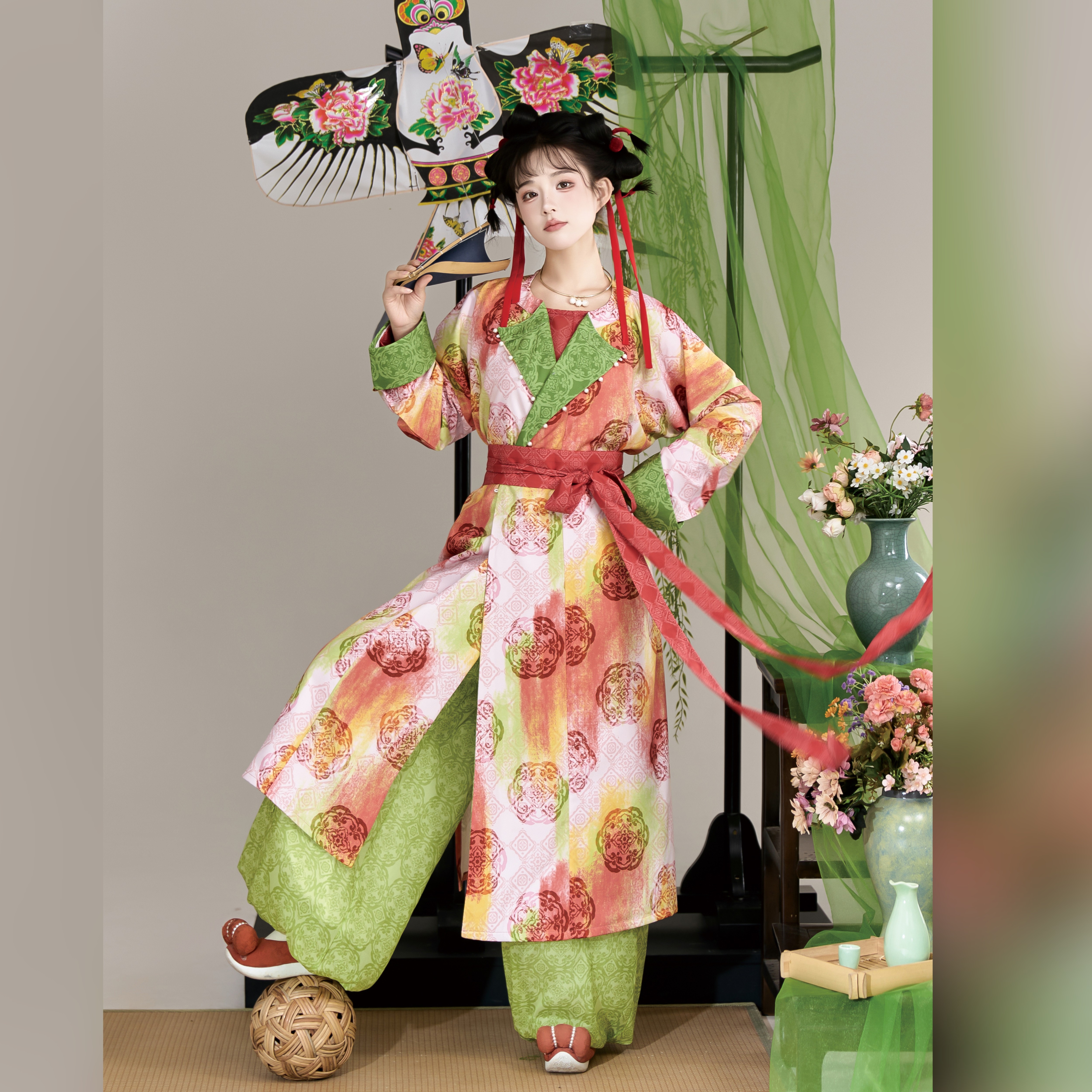 醉时阁【报春】唐制原创汉服圆领袍灯笼裤钉珠日常活泼双色五件套,女装/女士精品,汉服套装,淘宝优惠券,粉丝福利购,淘宝优惠卷