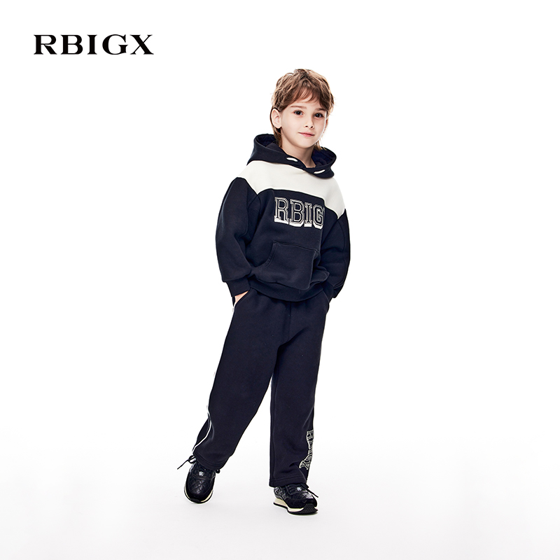 RBIGX瑞比克童装冬季新款撞色拼接连帽男童帅气休闲卫衣