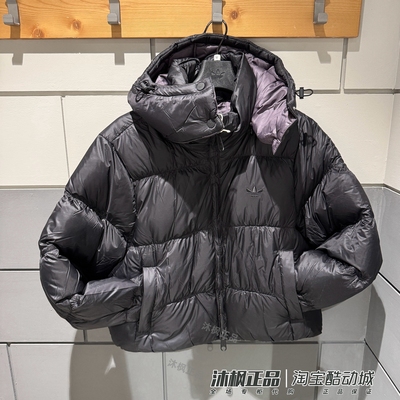 阿迪达斯三叶草女短款休闲羽绒服