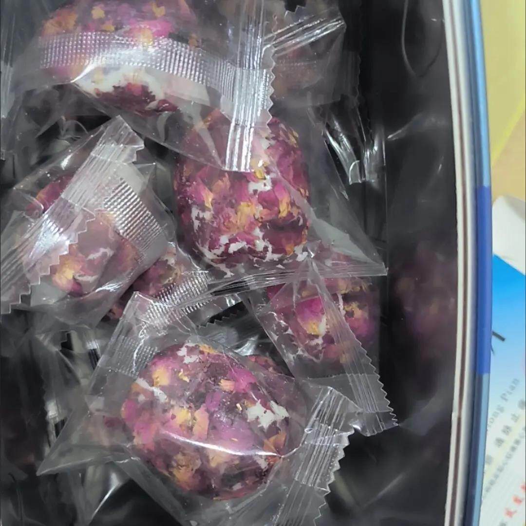 玫瑰花奶枣雪花酥巴旦木夹心手工休闲喜糖网红零食独立小
