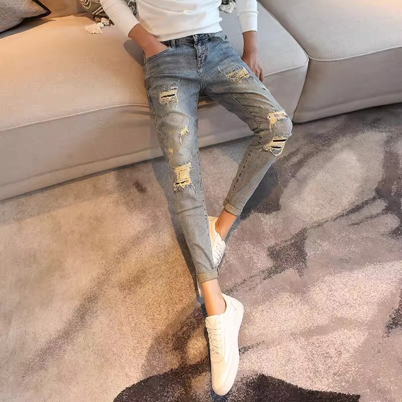 男士修身小脚破洞牛仔裤韩版潮流精神小伙新款弹力百搭长裤子男生