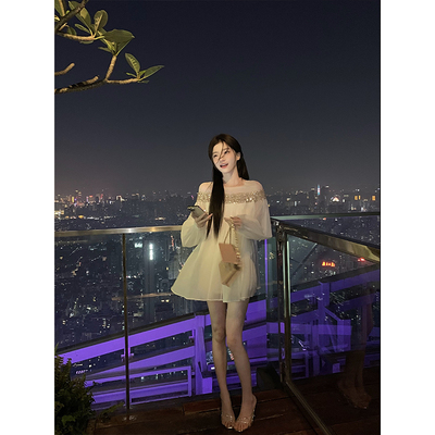 YIYIWANG温柔网纱拼接连衣裙