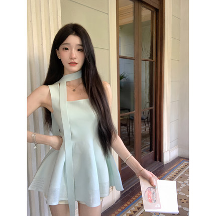 YIYIWANG 酒酿薄荷 冰丝针织飘带A字连衣裙气质方领显瘦短裙女