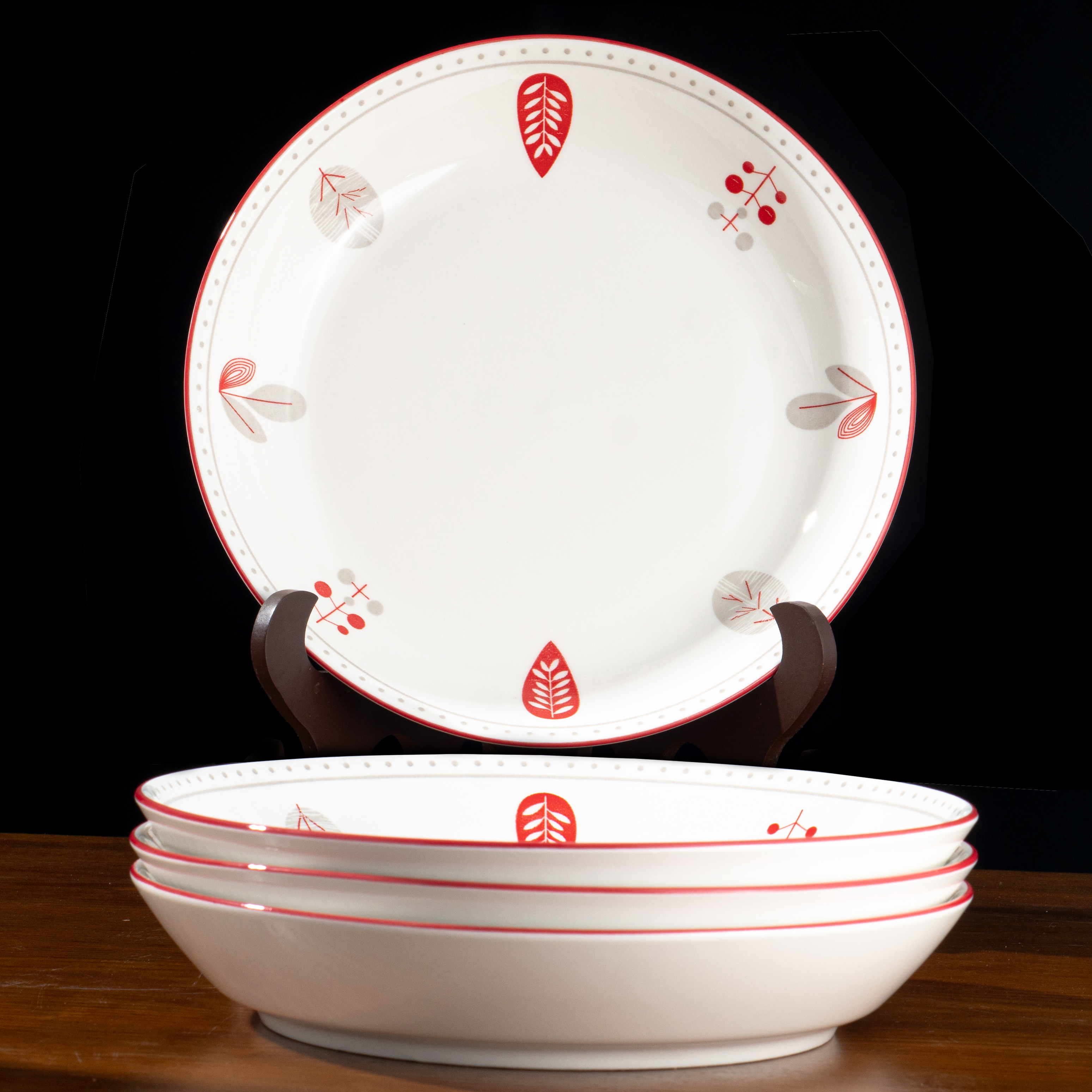 高温釉下彩时尚简约盘子