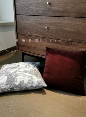 晚睡的猫印花雪尼尔奇幻森林灰白色法式美式抱枕靠垫沙发