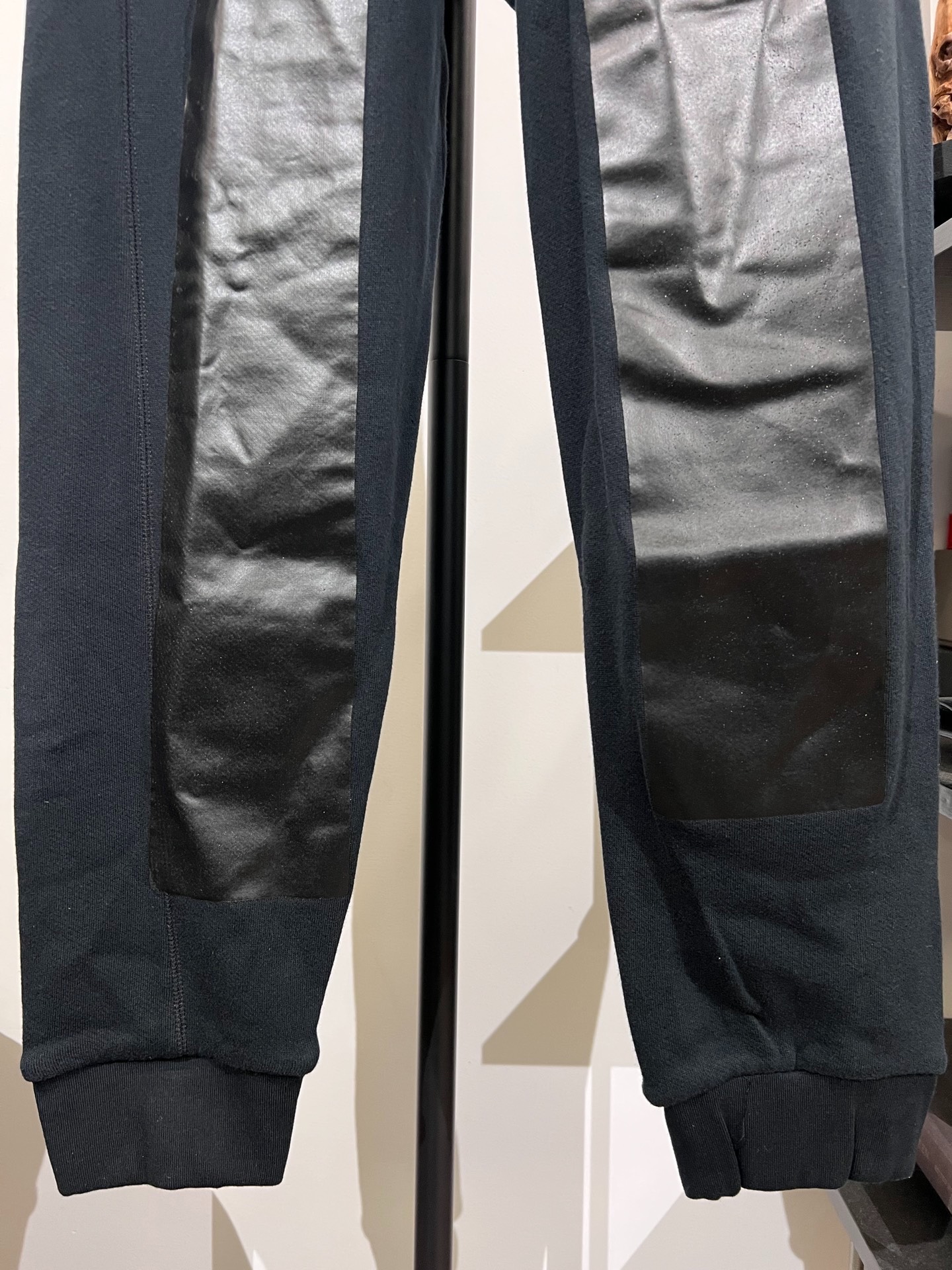 Boris Bidjan Saberi 11by bbs P3 Jogger Pants — detail