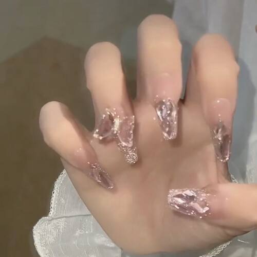 纯手工美甲穿戴甲蝴蝶可旋转旋转式气质爆闪粉钻中长款显白高级感