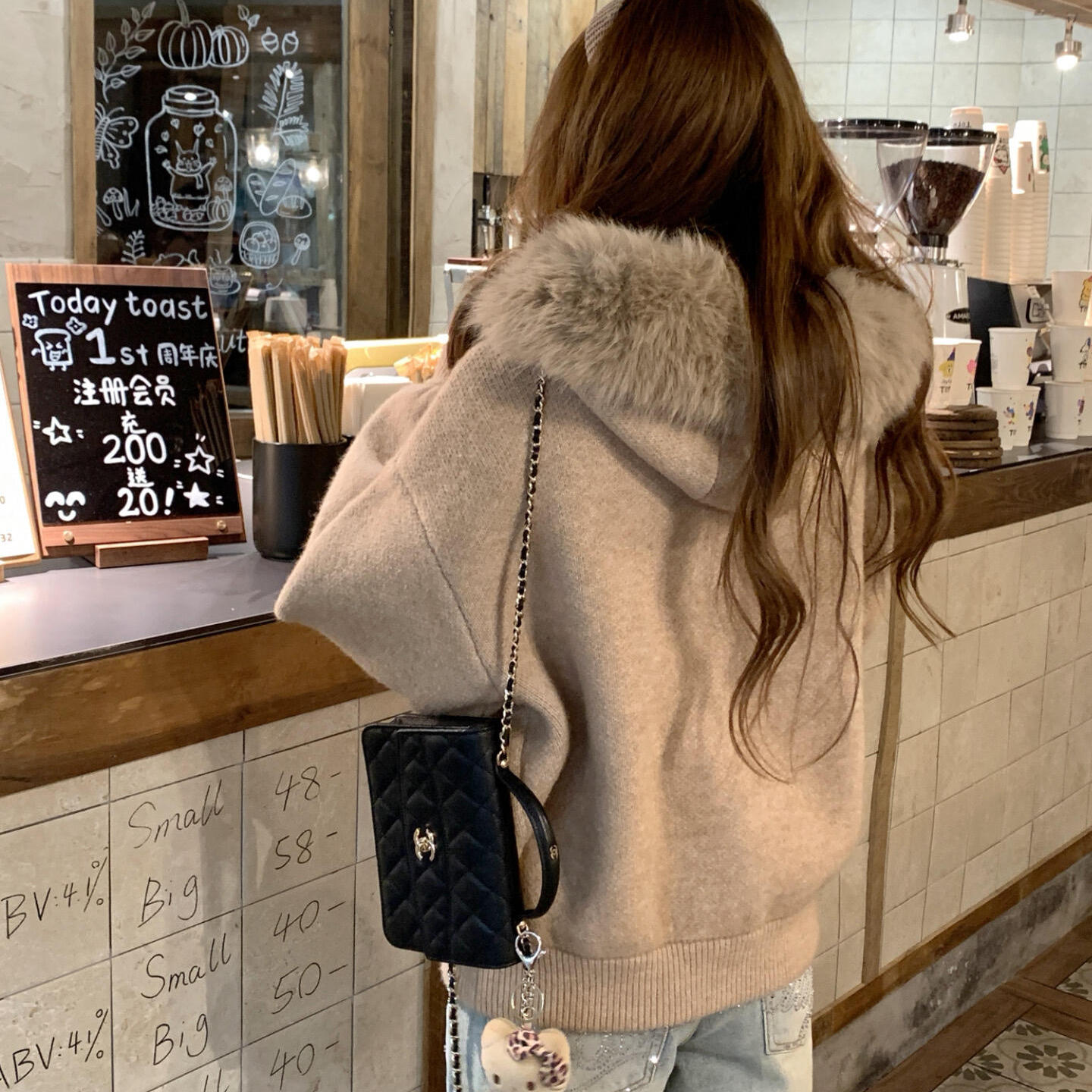 韩系高级感大毛领连帽针织开衫毛衣女秋冬宽松加厚外穿慵懒风外套