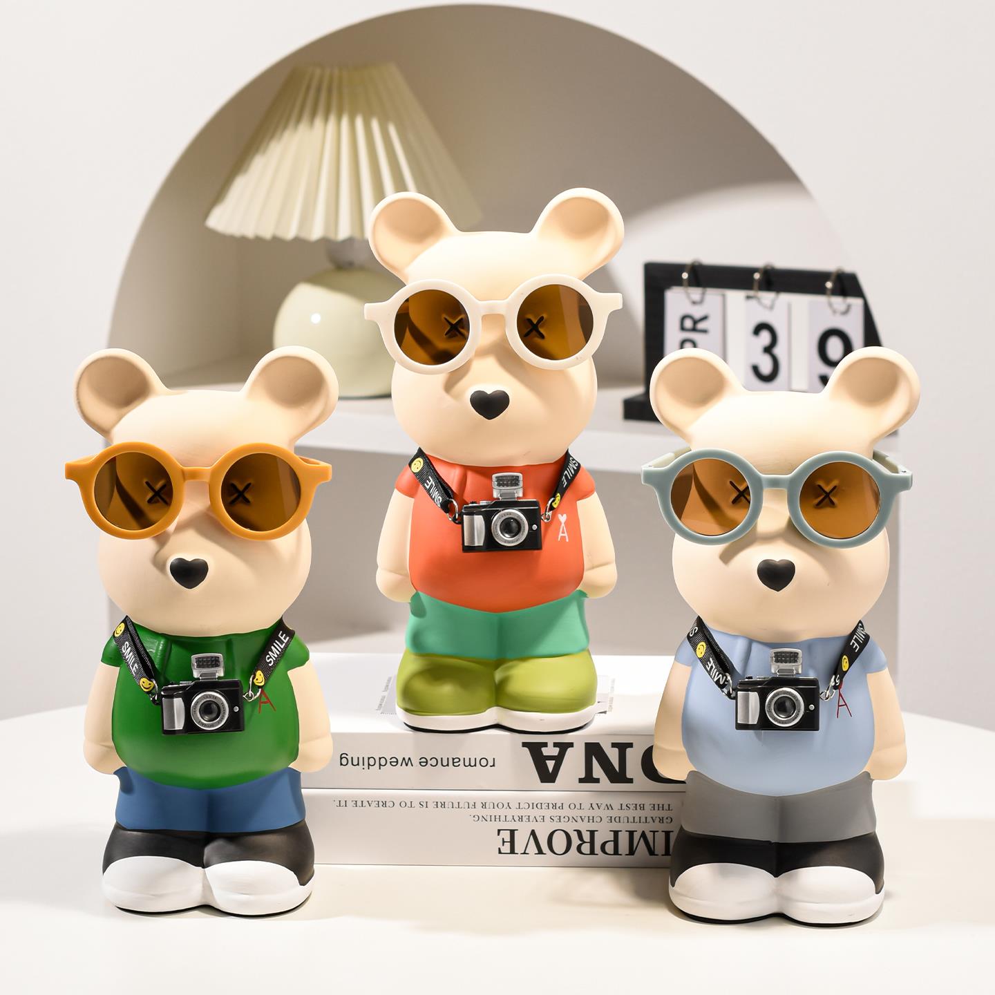 创意现代网红暴力熊存钱罐