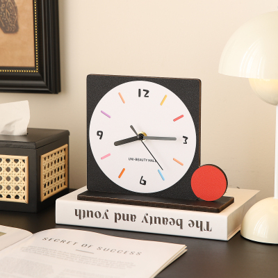 中古风桌面时钟摆件高级感小众客厅家居电视机柜台面意式极简装饰