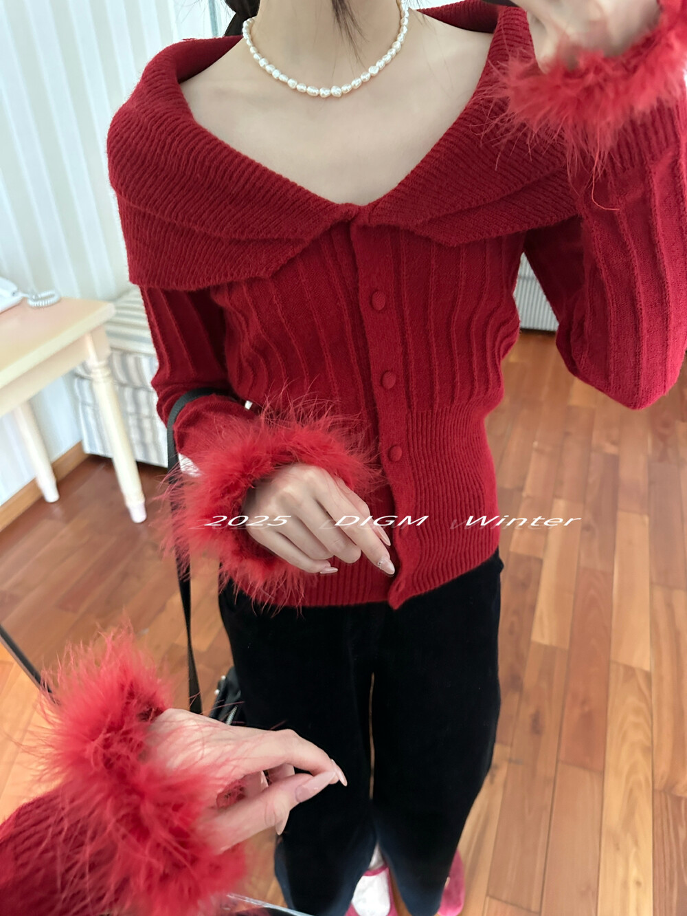 广州十三行圣诞系列DIGM优雅气质袖口毛毛设计修身显瘦保暖毛衣女