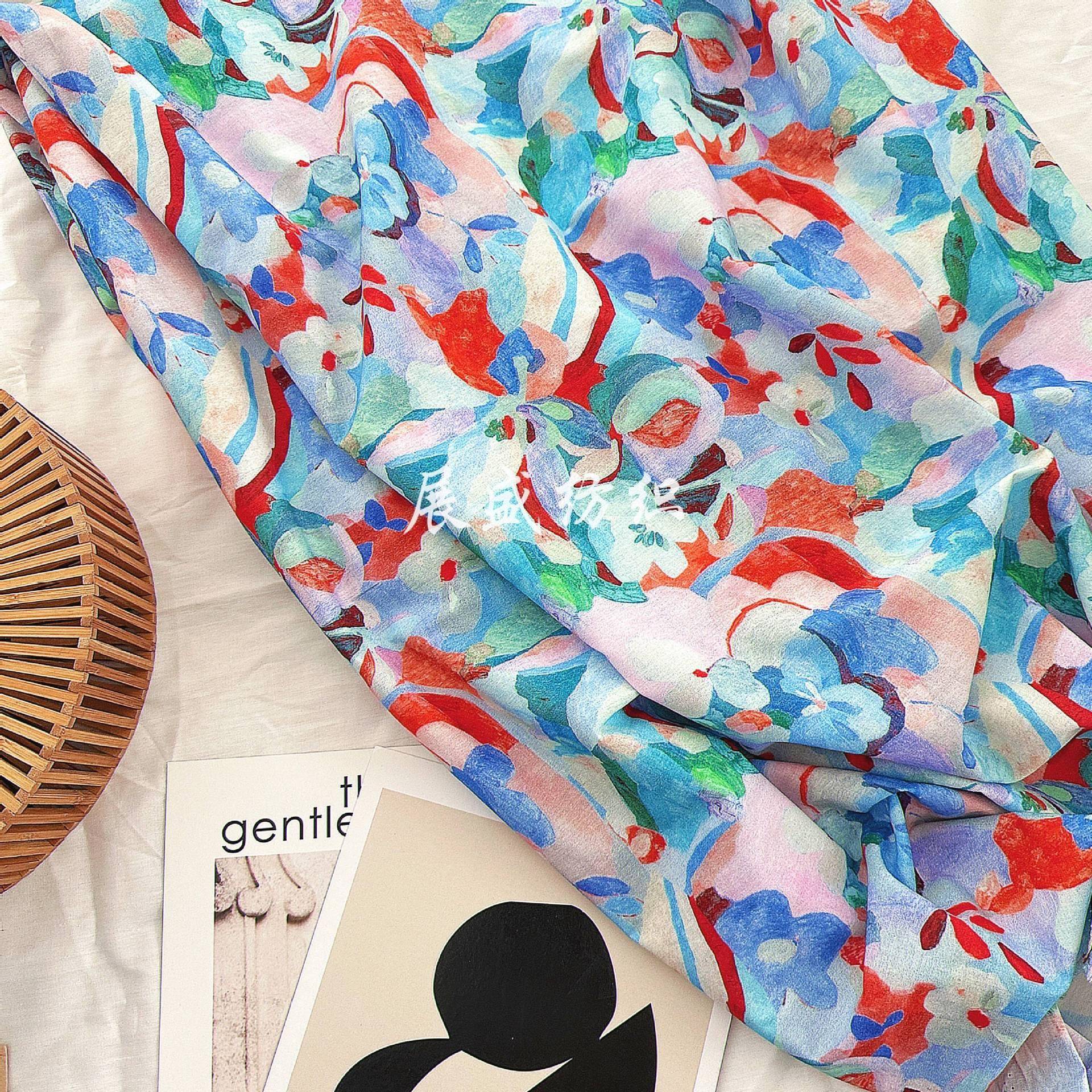 全棉数码印花源头厂家 纯棉油画碎花布 居家服童装连衣裙女装