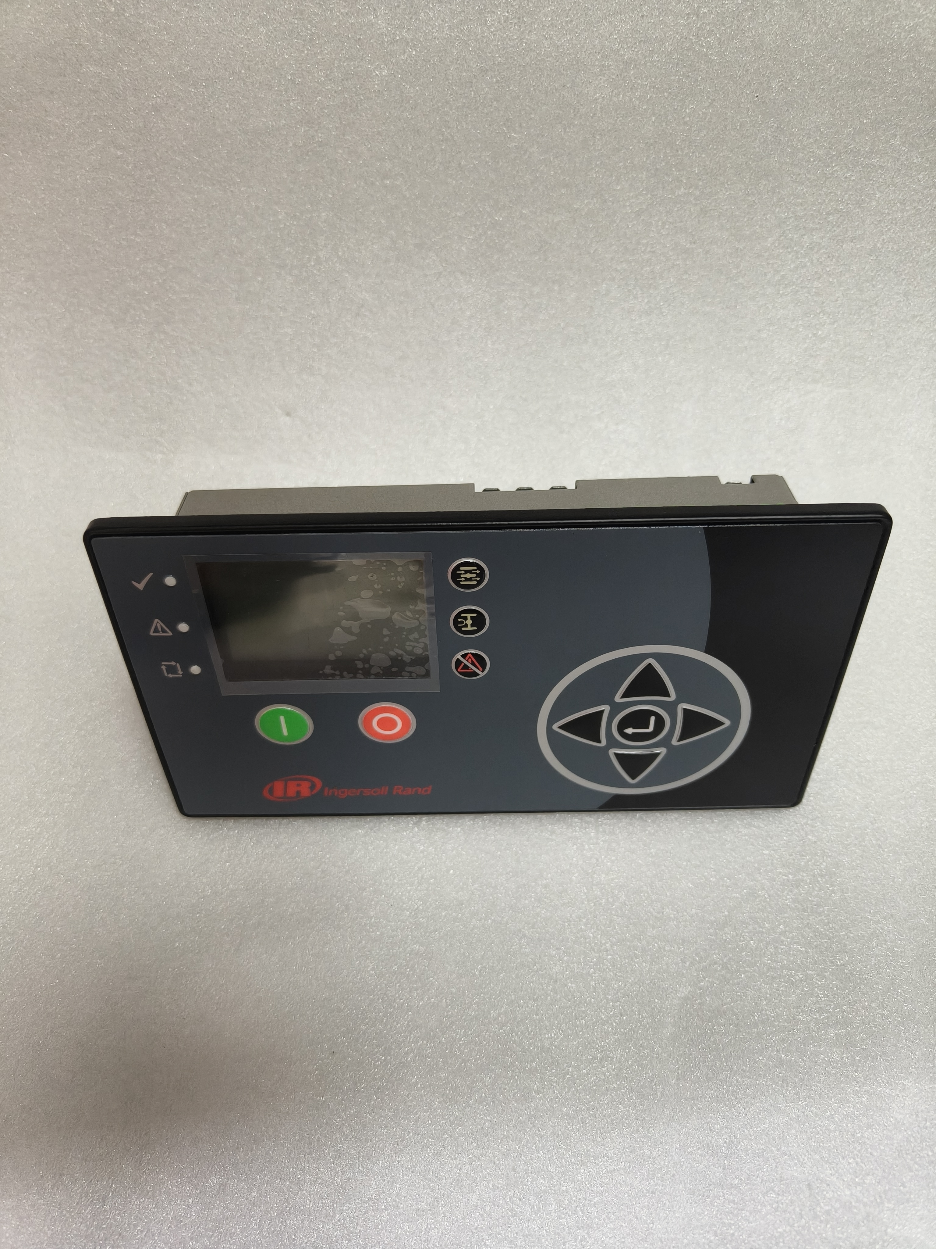 英格索兰空压机XE-70M控制器24236085显示面板24114068电脑板