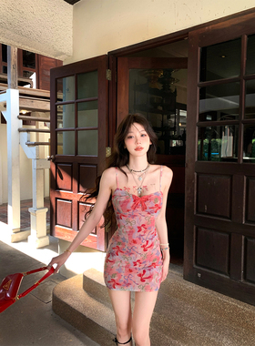 八盖pinky piggy 蝴蝶逃逸 两色印花连衣裙女甜辣吊带上衣包臀裙