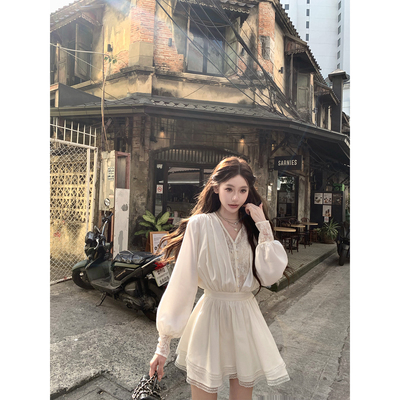 八盖pinkypiggy蕾丝拼接连衣裙