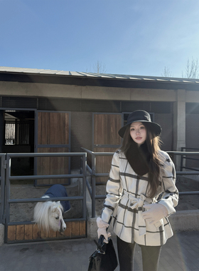 八盖pinky piggy 结构美学 廓形感羊毛双面呢大衣女毛领绑带外套